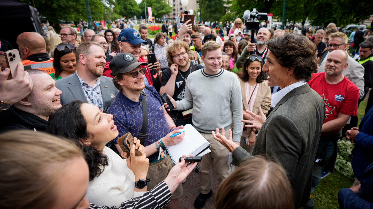 Justin Trudeau Raatihuoneenpuistossa